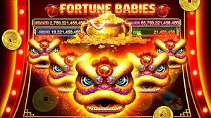 Pemain berada di meja kasino menikmati pengalaman permainan kartu dan roulette